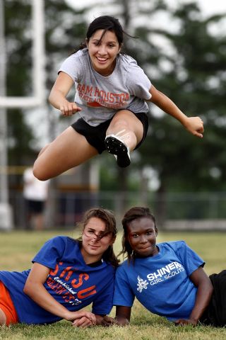 Shiner track girls